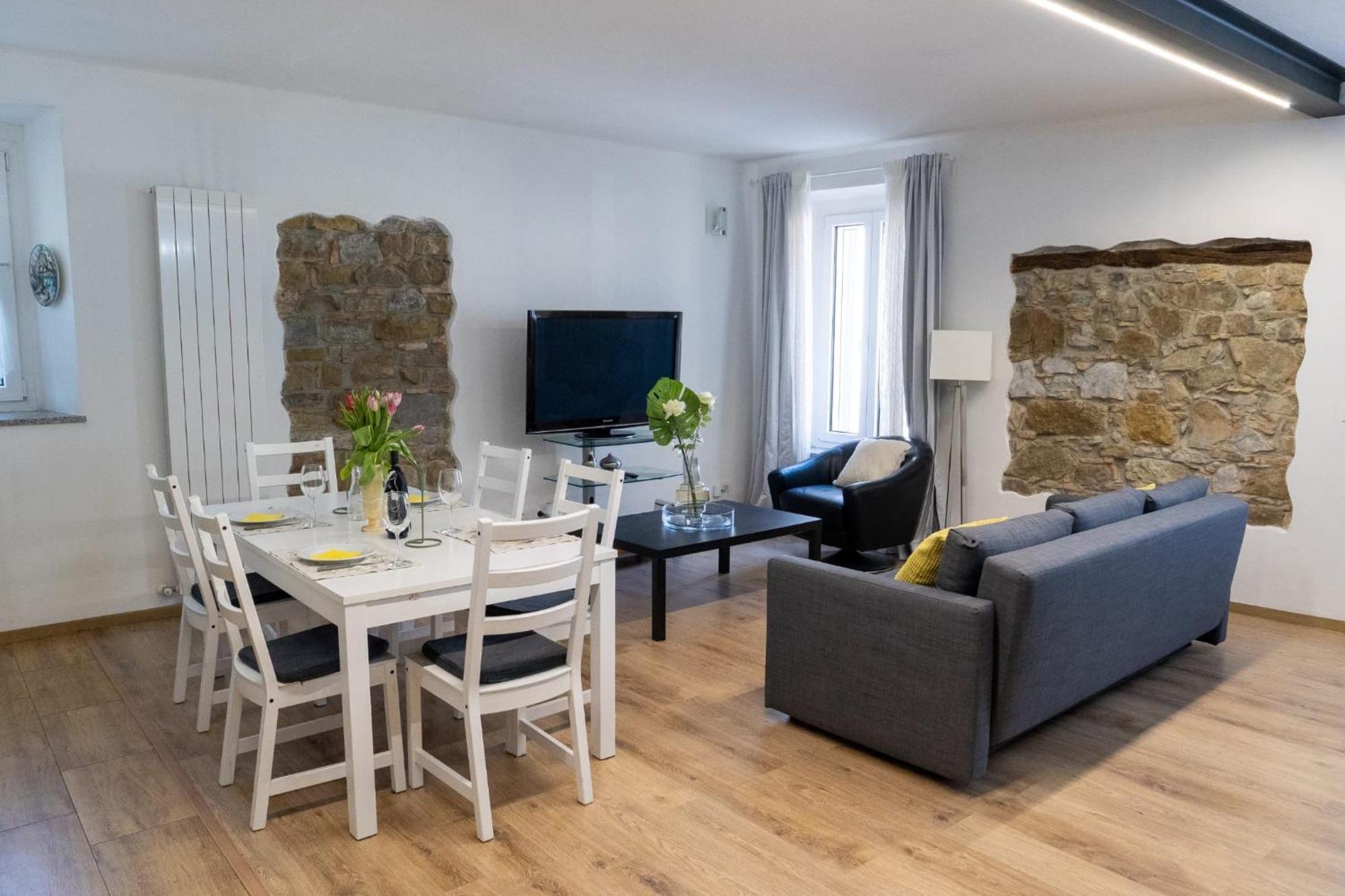 Alejlop Apartment Γκορίτσια Εξωτερικό φωτογραφία