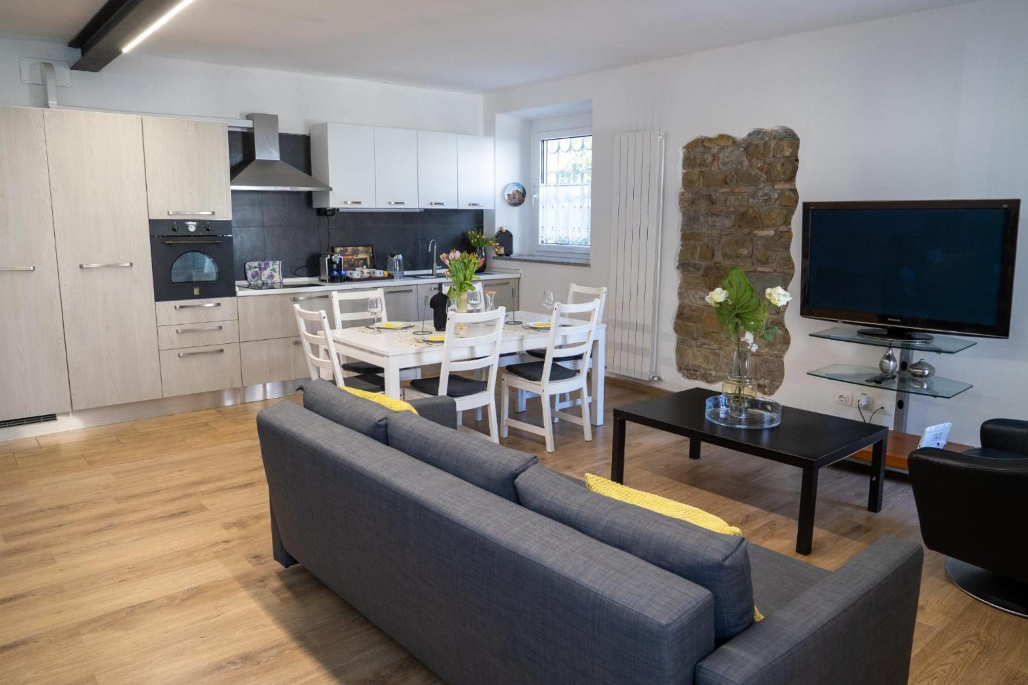 Alejlop Apartment Γκορίτσια Εξωτερικό φωτογραφία